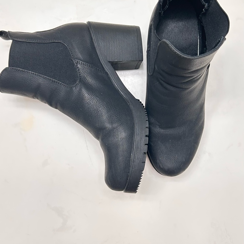 Dream Pairs Black Ankle Booties